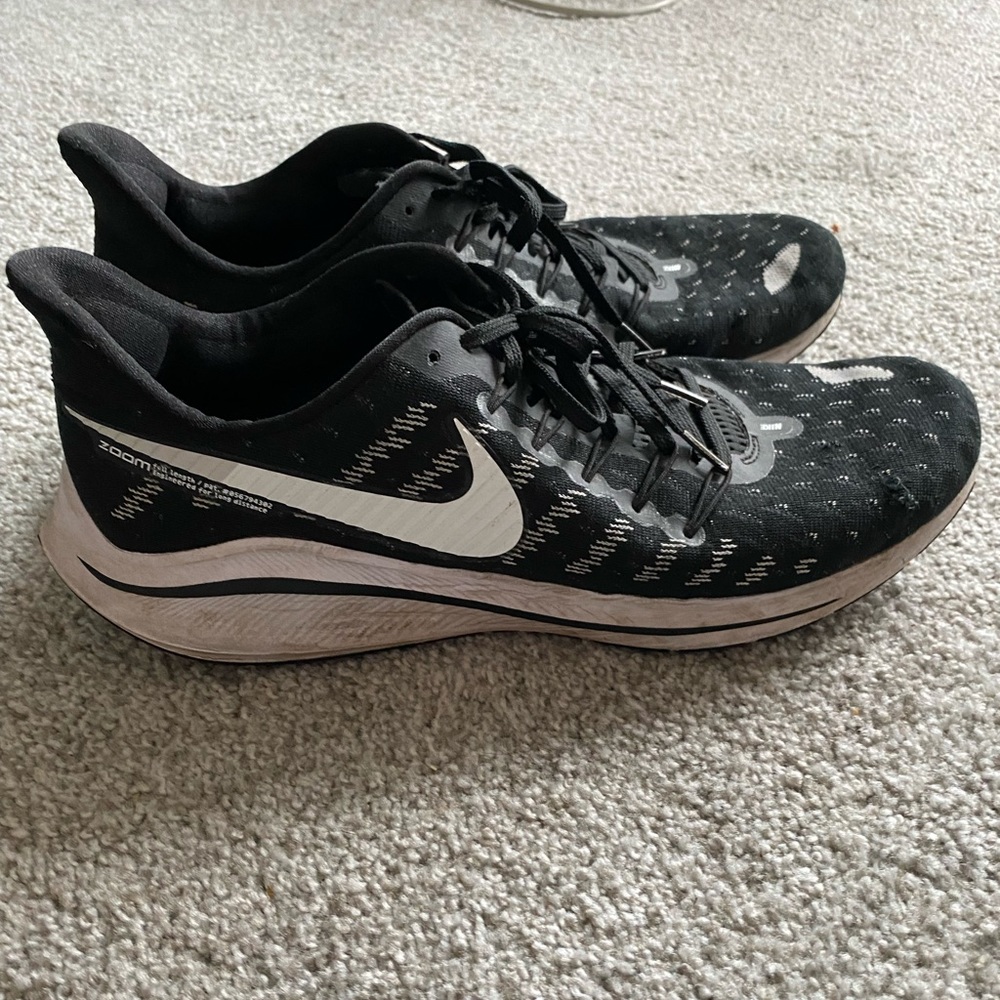 Nike Zoom Athletic Workout Shoes Size 13